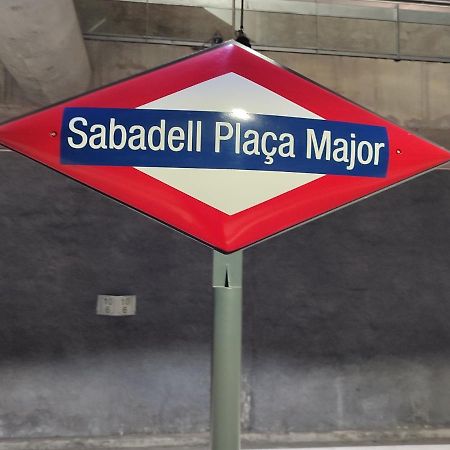 Casa Mo Appartement Sabadell Buitenkant foto