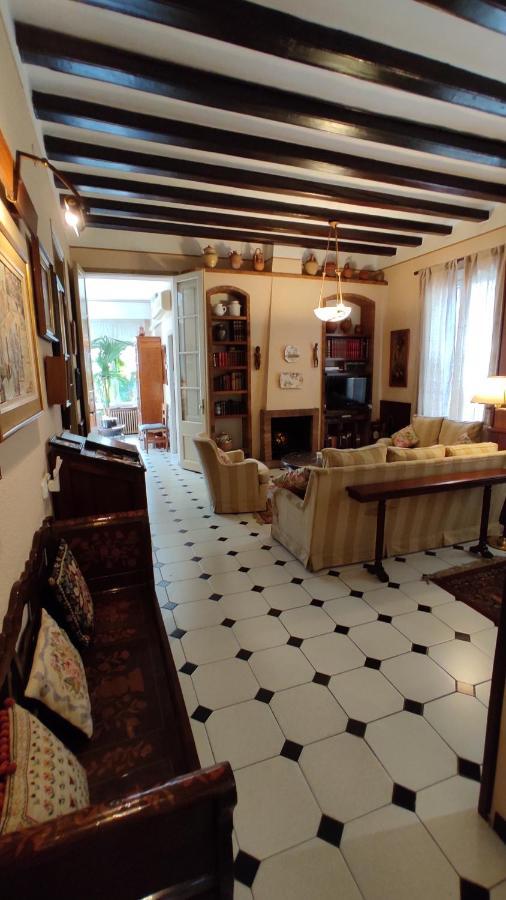 Casa Mo Appartement Sabadell Buitenkant foto