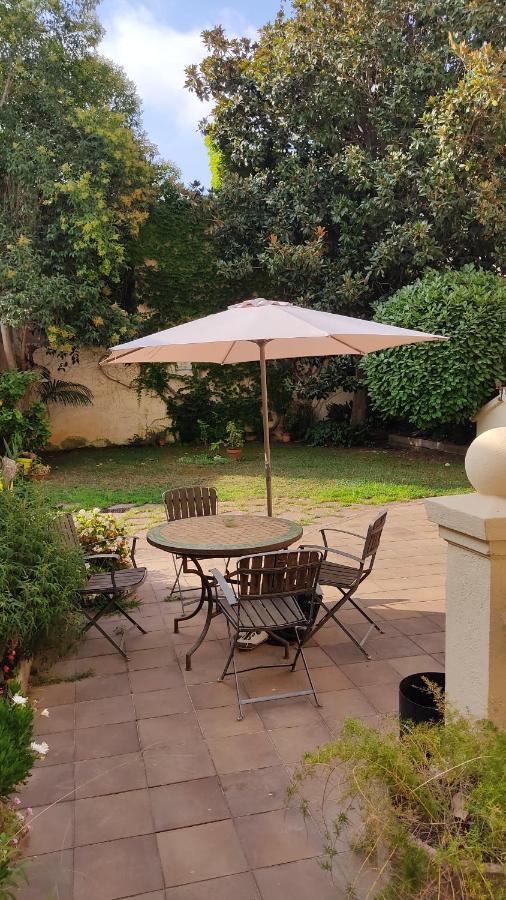 Casa Mo Appartement Sabadell Buitenkant foto