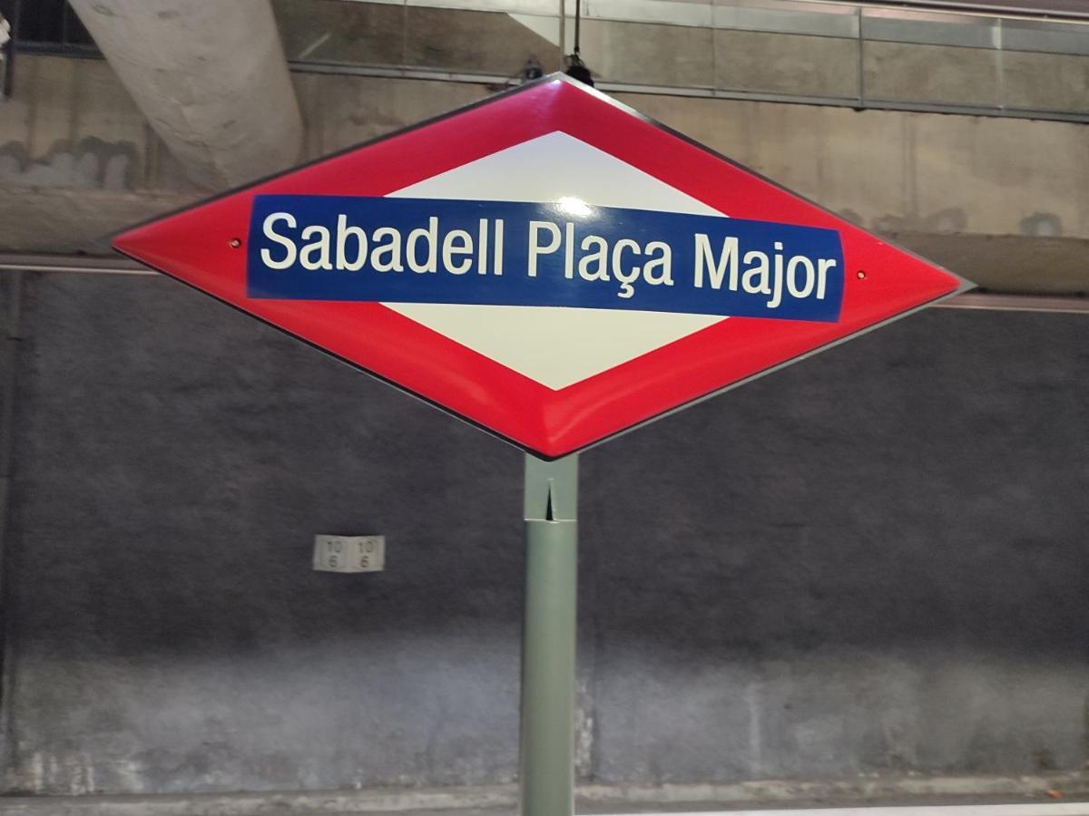 Casa Mo Appartement Sabadell Buitenkant foto